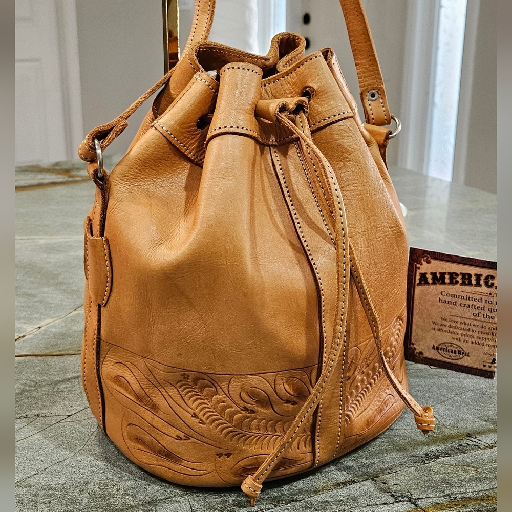 American West Tooled Leather Drawstring Bucket Bag Crossbody Tan NWOT